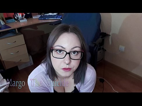 ❤️ Sexy famke mei bril sûget dildo djip op kamera ☑ Pornofideo by wy ﹏